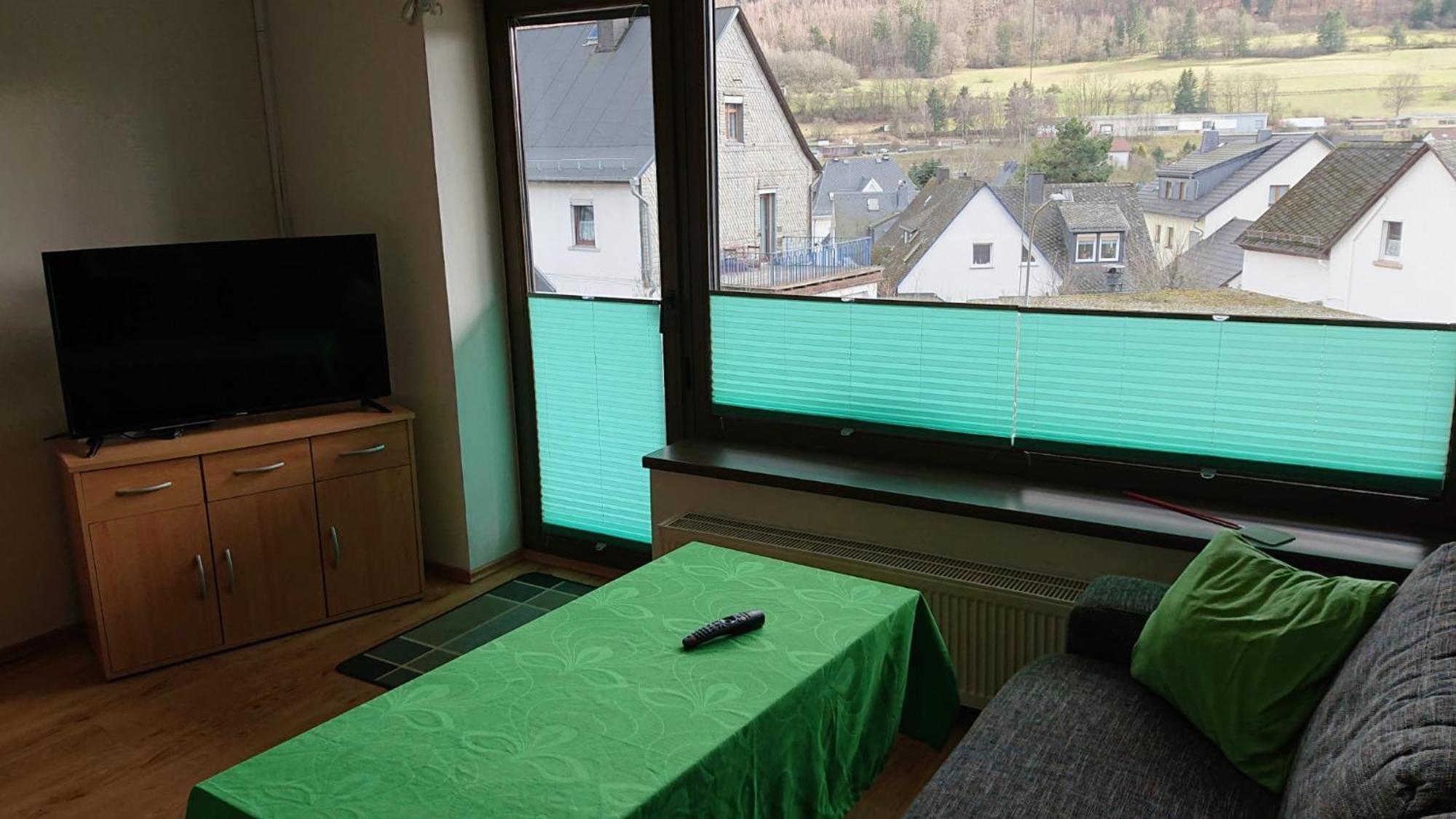 Ferienwohnung Angelburg - Marburg Biedenkopf mit Balkon und Badewanne Gonnern Exterior foto