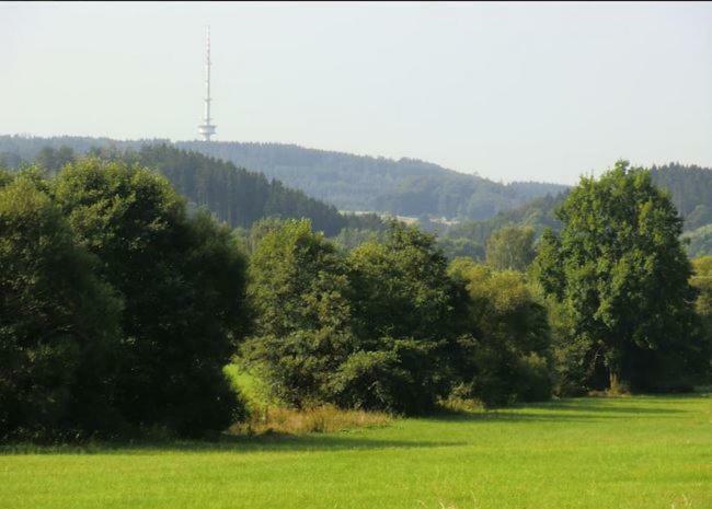 Ferienwohnung Angelburg - Marburg Biedenkopf mit Balkon und Badewanne Gonnern Exterior foto